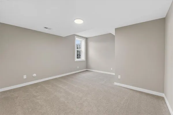 $525,800 | 24966 West 94th Place, Lenexa, KS 66227