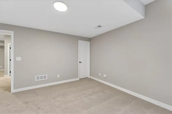 $525,800 | 24966 West 94th Place, Lenexa, KS 66227
