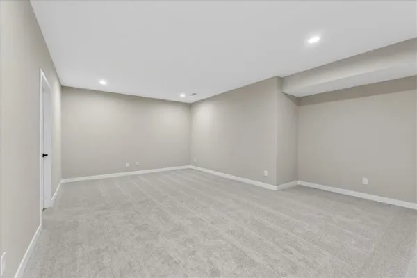 $525,800 | 24966 West 94th Place, Lenexa, KS 66227