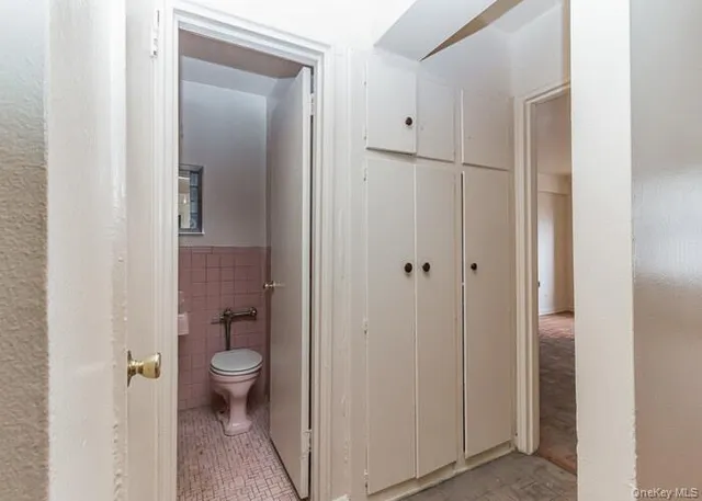 $95,000 | 5235 Post Road, Unit 1B | Fieldston