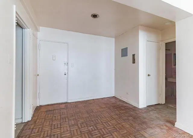 $95,000 | 5235 Post Road, Unit 1B | Fieldston