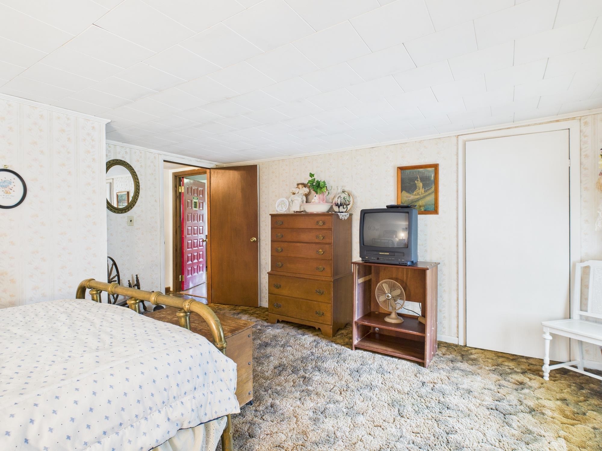 4781 Highway 114 Canaan, VT 05903 - Photo 27 of 60