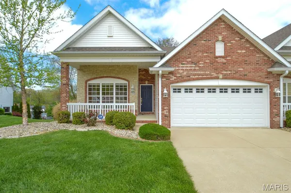 $200,000 | 5004 Castlegate Lane, Godfrey, IL 62035