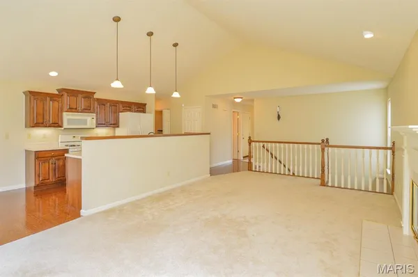 $200,000 | 5004 Castlegate Lane, Godfrey, IL 62035