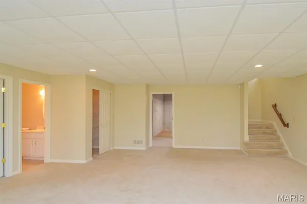 $200,000 | 5004 Castlegate Lane, Godfrey, IL 62035