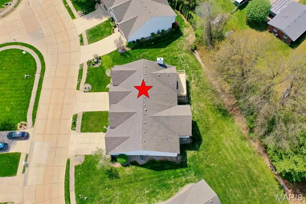 $200,000 | 5004 Castlegate Lane, Godfrey, IL 62035