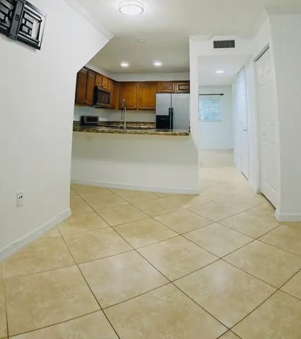 $3,450 | 1000 Palm Trail, Unit 6, Delray Beach, FL 33483