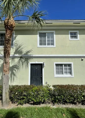 $3,450 | 1000 Palm Trail, Unit 6, Delray Beach, FL 33483