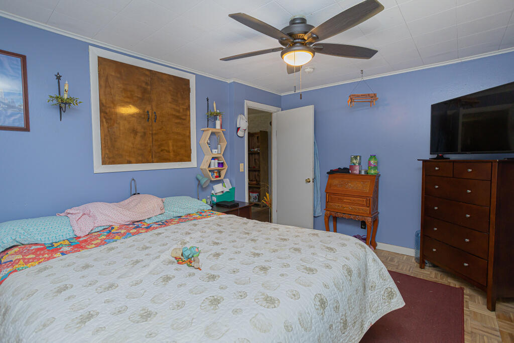 91 U.S. Rte 2 Wilton, ME 04294 - Photo 10 of 37 sandyriverrealty-19