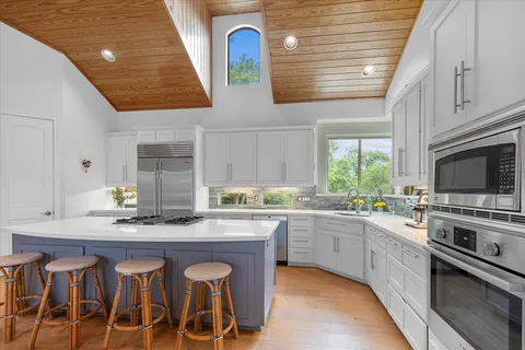 $2,499,000 | 2206 West 11th Street, Austin, TX 78703