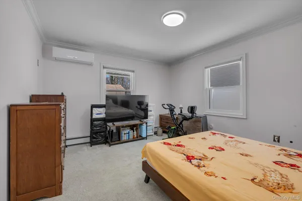 $699,000 | 29 Cutter Lane, Levittown, NY 11756