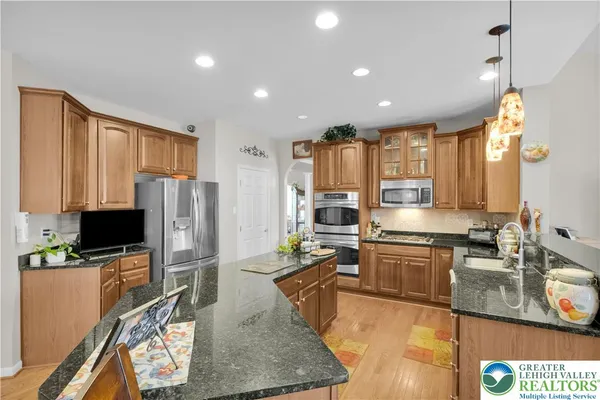 $764,900 | 222 Lower Way Road, Easton, PA 18045
