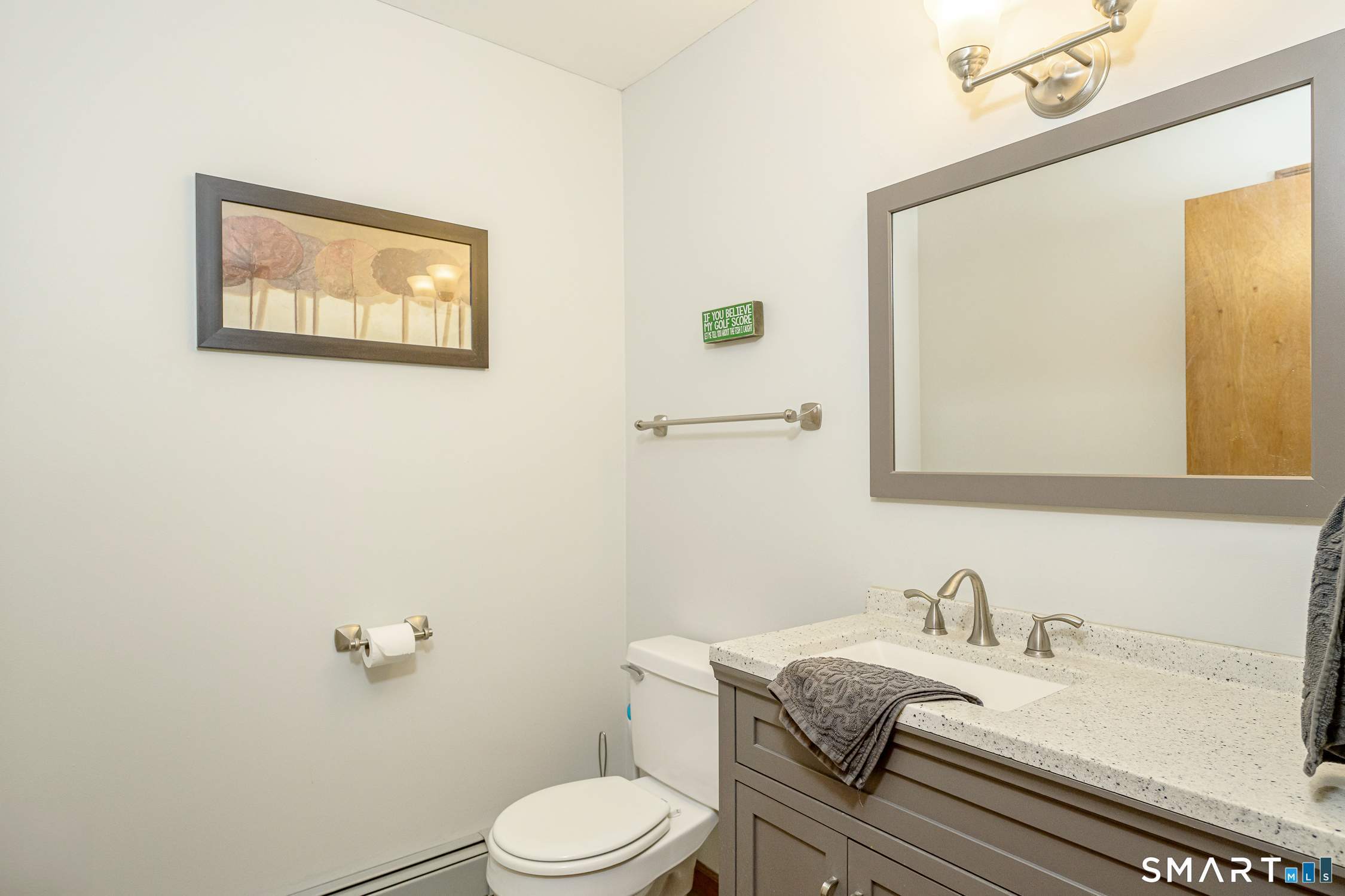 81 White Plains Road Norwich, CT 06360 - Photo 17 of 29