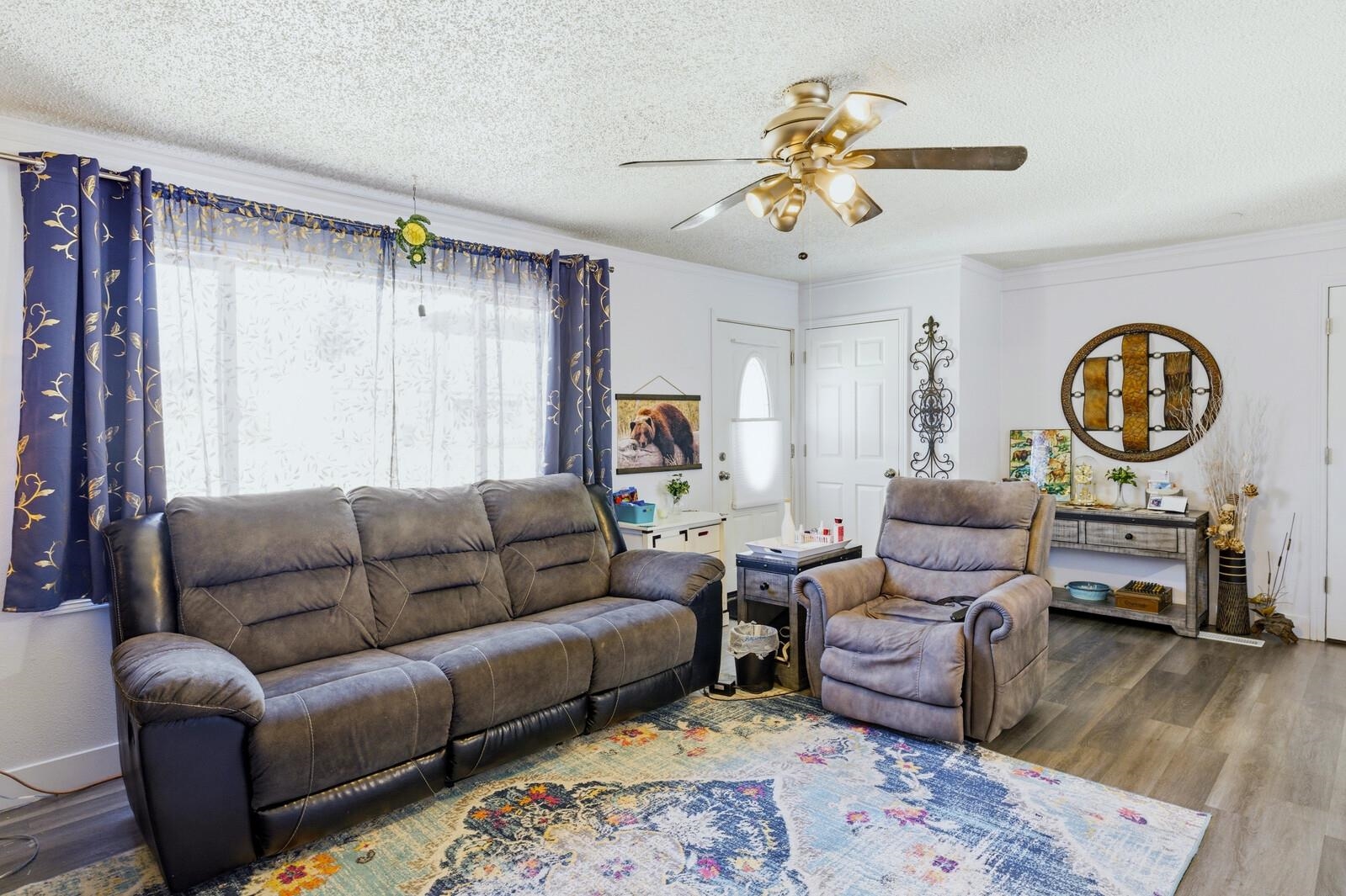 2159 South Jefferson Street Casper, WY 82601 - Photo 9 of 21