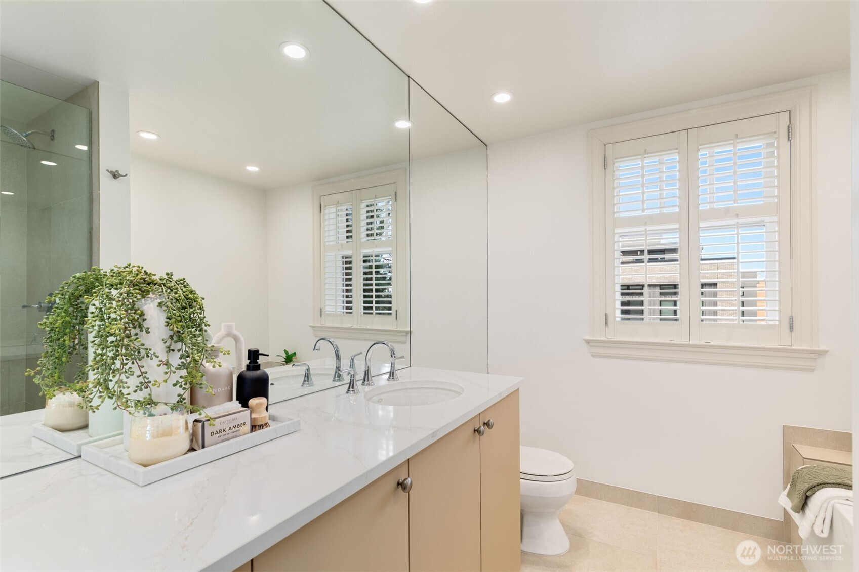 1223 Spring Street, Unit 700 Seattle, WA 98104 - Photo 31 of 35 Gallery Image 31