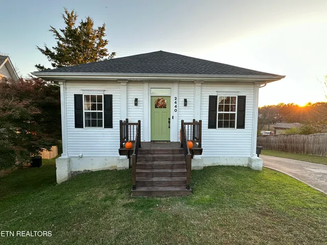 $370,000 | 2440 Honey Grove Lane, Knoxville, TN 37923