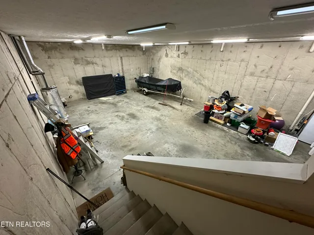 $370,000 | 2440 Honey Grove Lane, Knoxville, TN 37923