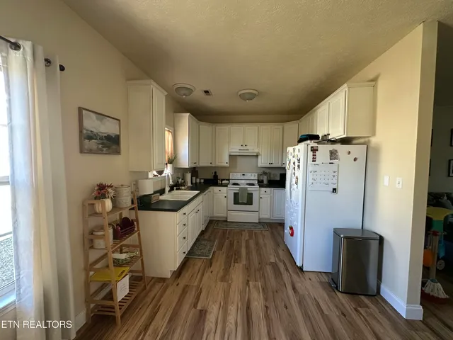 $370,000 | 2440 Honey Grove Lane, Knoxville, TN 37923