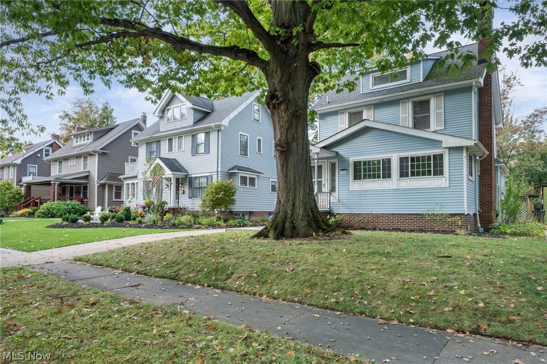 2206 Westminster Road Cleveland Heights, OH 44118 - Photo 7 of 40 Gallery Image 7