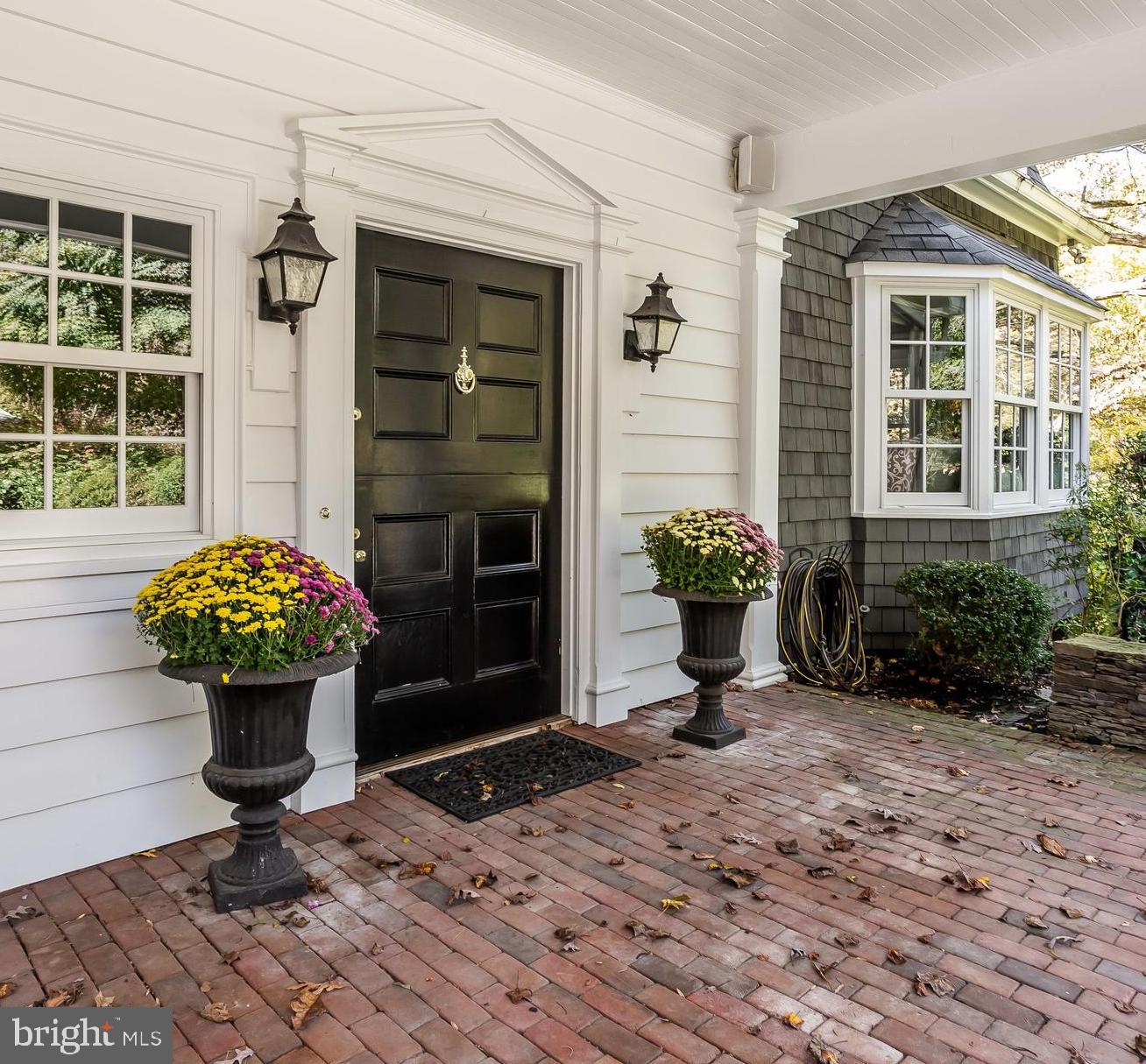 1844 Circle Road Baltimore, MD 21204 - Photo 3 of 56 Gallery Image 3