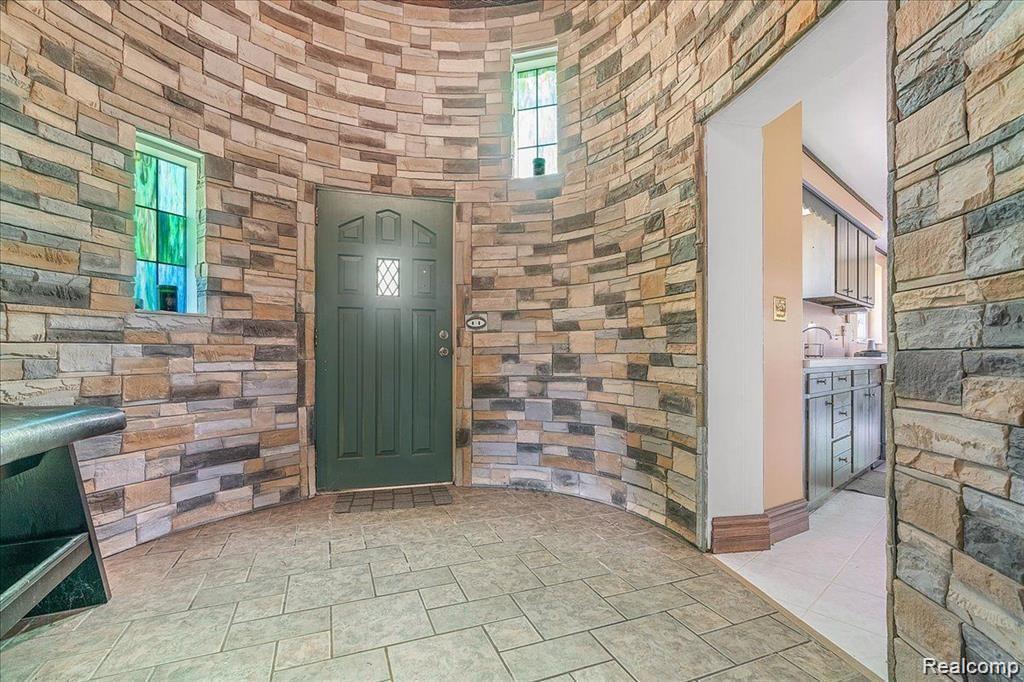 10850 Bettis Road Brooklyn, MI 49230 - Photo 6 of 43 Gallery Image 6