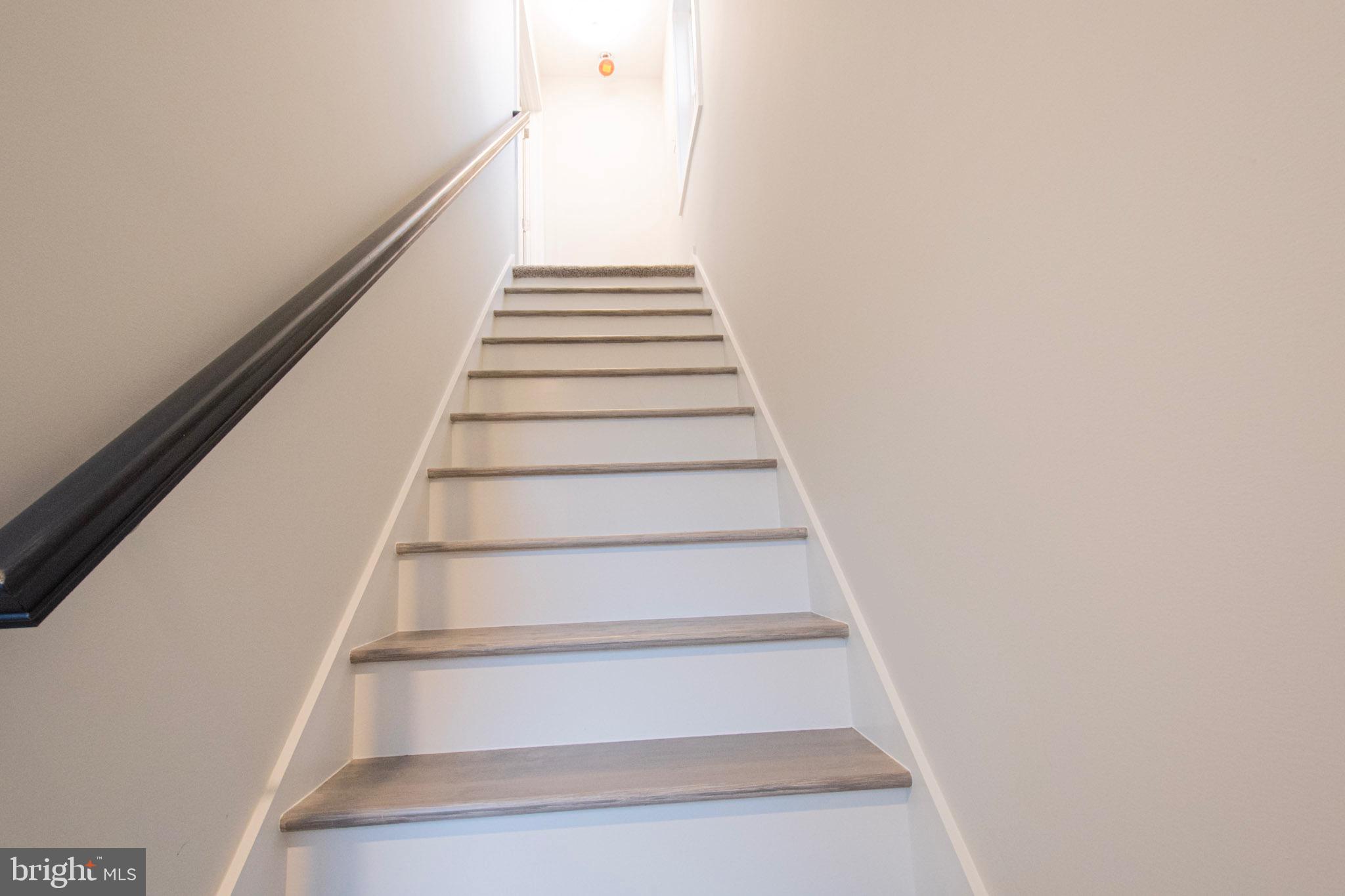 21 Manor Road Paoli, PA 19301 - Photo 19 of 35 a view of entryway