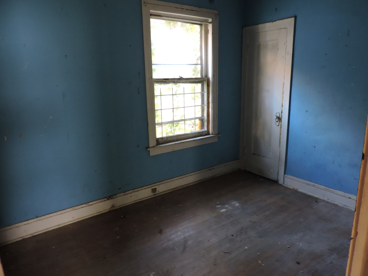 7649 South Rhodes Avenue Chicago, IL 60619 - Photo 7 of 15