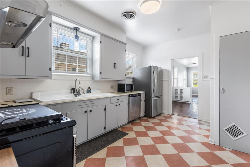 902 Main Street Laplace, LA 70068 - Photo 8 of 17