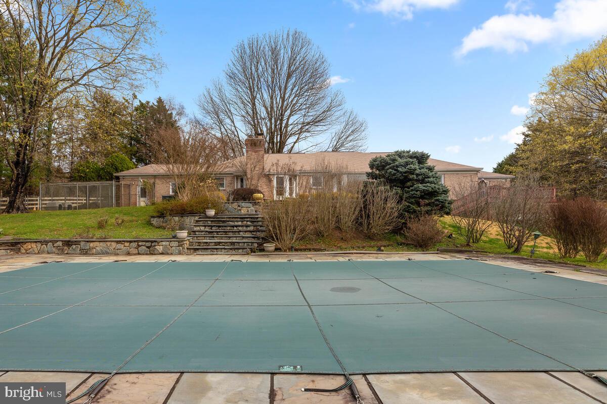 13932 Esworthy Road Potomac, MD 20854 - Photo 30 of 42 Gallery Image 30
