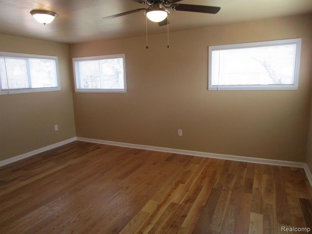 15328 Greenfield Road Detroit, MI 48227 - Photo 8 of 14