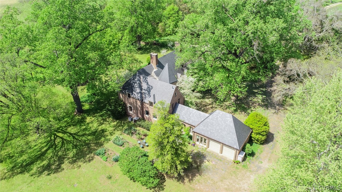 700 Rock Castle Road Goochland, VA 23063 - Photo 37 of 49 Aerial view of the Main House with the two car gar