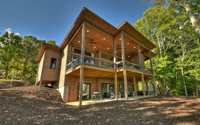$1,440,000 | 375 Blue Berry Ridge, Morganton, GA 30560