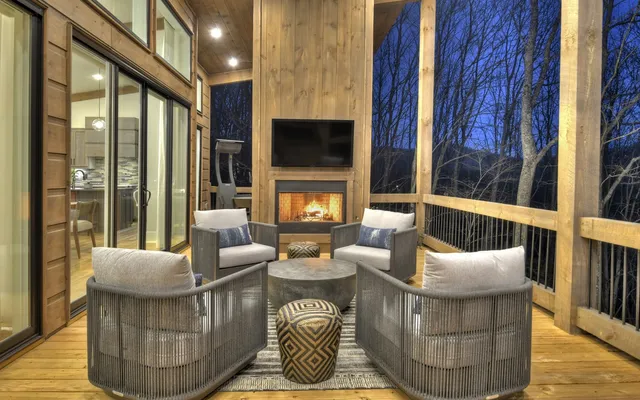 $1,440,000 | 375 Blue Berry Ridge, Morganton, GA 30560