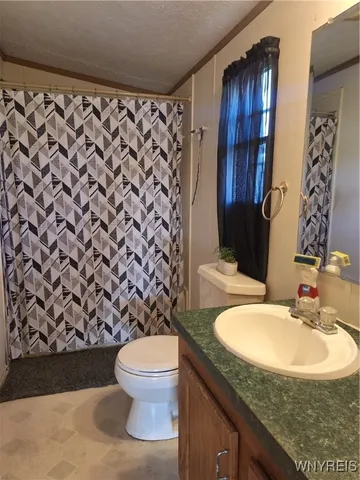 $59,999 | 1461 Center Drive, Alden, NY 14004