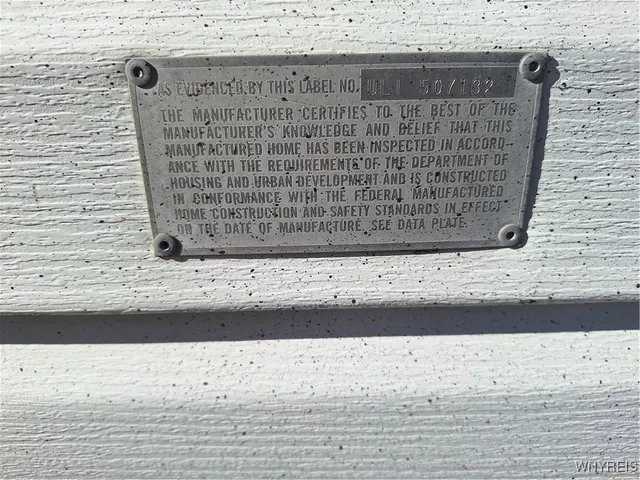 $59,999 | 1461 Center Drive, Alden, NY 14004