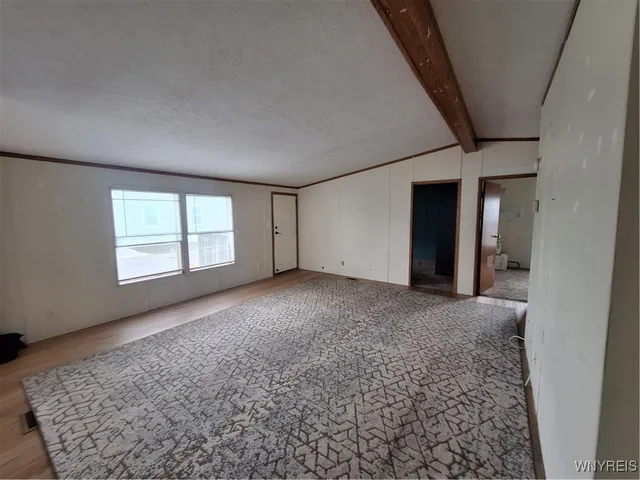 $59,999 | 1461 Center Drive, Alden, NY 14004