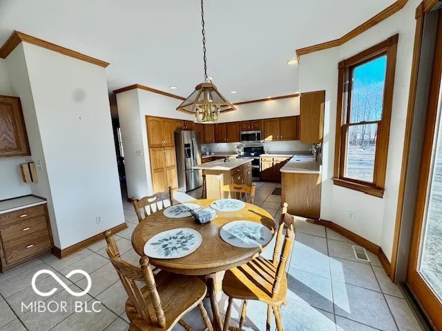 $575,000 | 12317 Spring Creek Drive, Covington, IN 47932