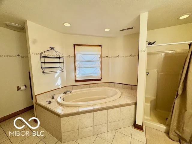 $575,000 | 12317 Spring Creek Drive, Covington, IN 47932