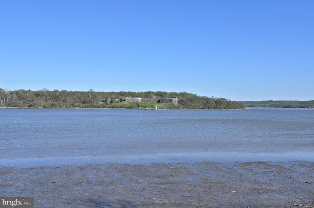 $1,150,000 | 1021 Priscilla Lane, Alexandria, VA 22308