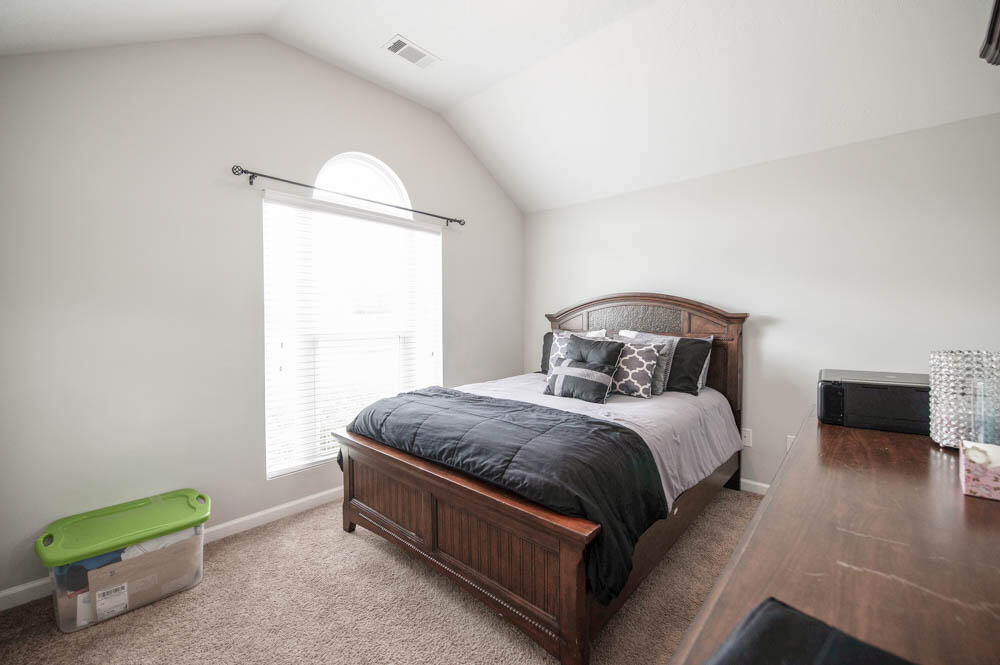 738 Neville Street Grovetown, GA 30813 - Photo 18 of 25 Spacious spare bedrooms with vaulted ceilings!