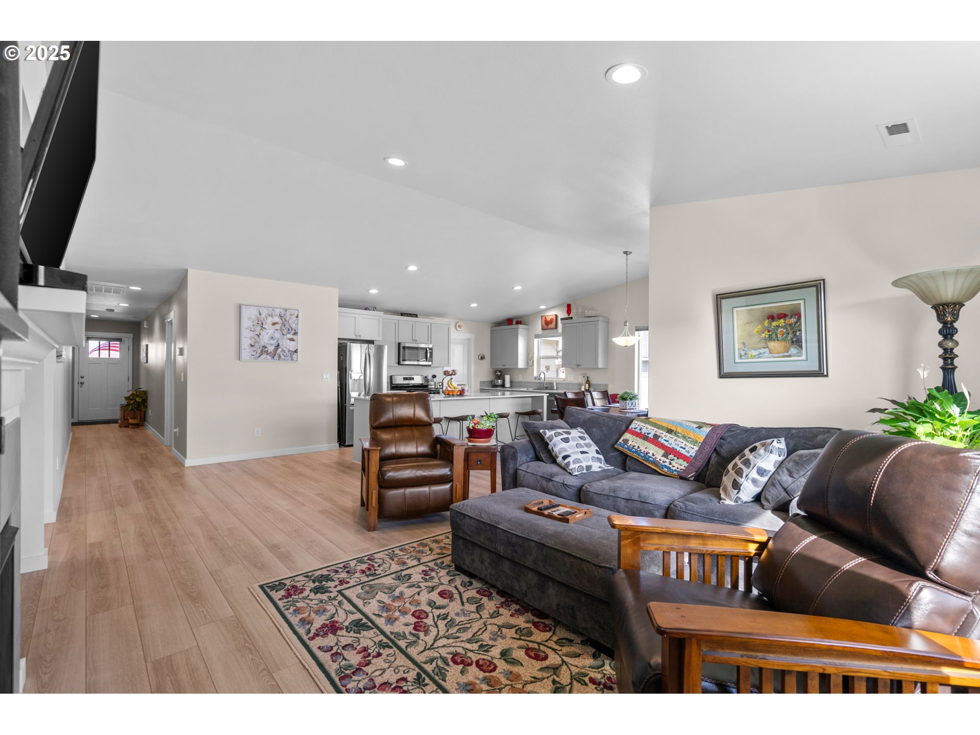 205 River Ridge Drive Boardman, OR 97818 - Photo 16 of 45