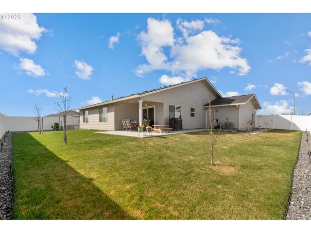 $369,000 | 205 River Ridge Drive, Boardman, OR 97818