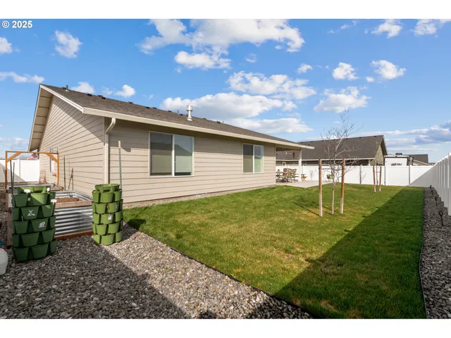 $369,000 | 205 River Ridge Drive, Boardman, OR 97818