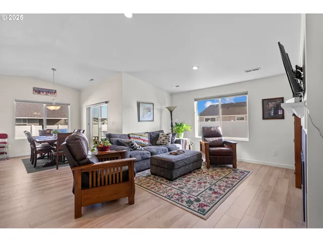 $369,000 | 205 River Ridge Drive, Boardman, OR 97818