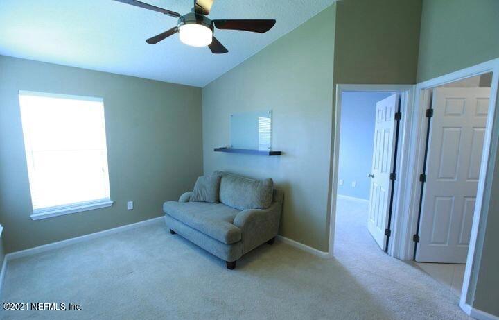 12998 Spring Rain Road Jacksonville, FL 32258 - Photo 16 of 32 DEN/LOFT/LIVING ROOM