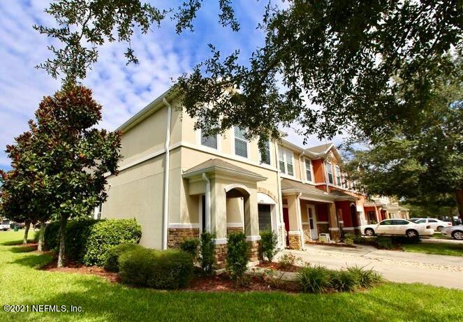 12998 Spring Rain Road Jacksonville, FL 32258 - Photo 2 of 32 FRONT VIEW(END UNIT)