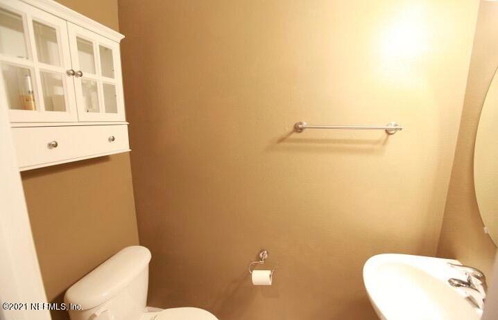 12998 Spring Rain Road Jacksonville, FL 32258 - Photo 10 of 32 POWDER ROOM