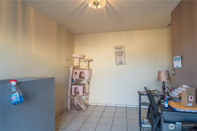 $339,000 | 1221 South Lakeland Drive, Moses Lake, WA 98837