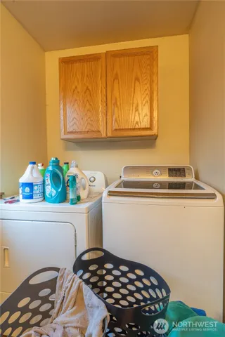 $339,000 | 1221 South Lakeland Drive, Moses Lake, WA 98837