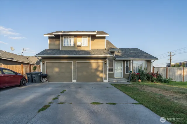 $339,000 | 1221 South Lakeland Drive, Moses Lake, WA 98837